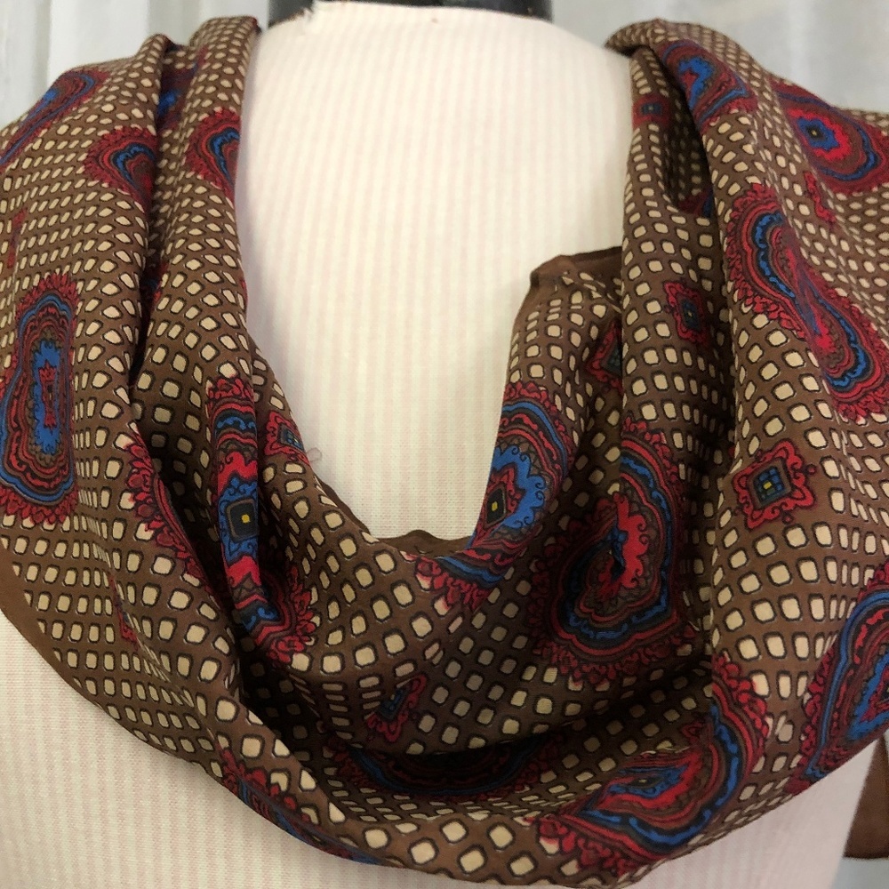 The Specialty House Women's Brown Print Silk Scarf